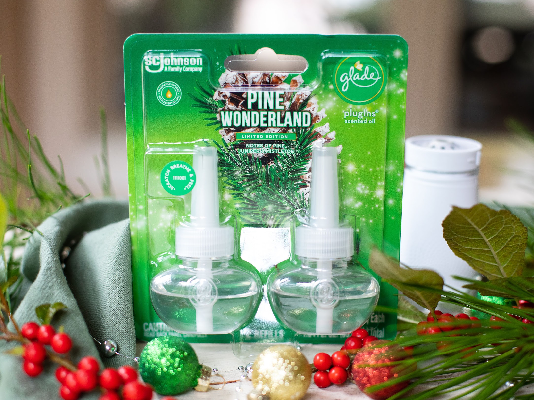The Glade® Limited Edition Holiday Fragrances Are Back Look For Four