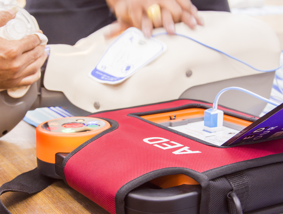 Automated External Defibrillator (AED) IHRSA