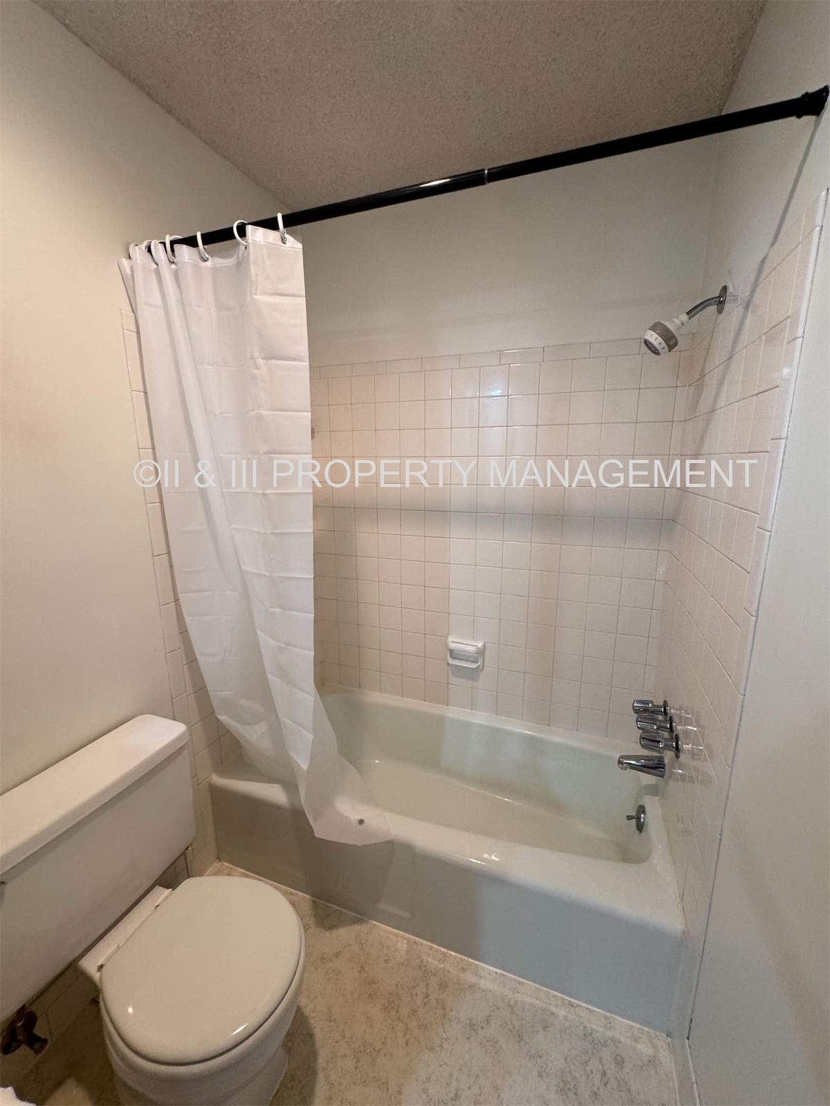 9944 Metcalf Ave Overland Park, KS 66212 II & III Property Management