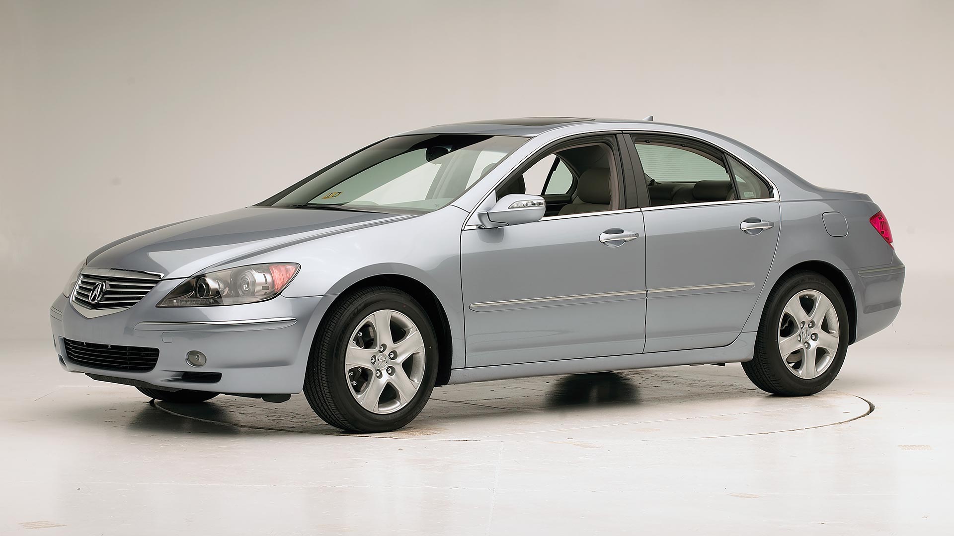 2005 Acura RL