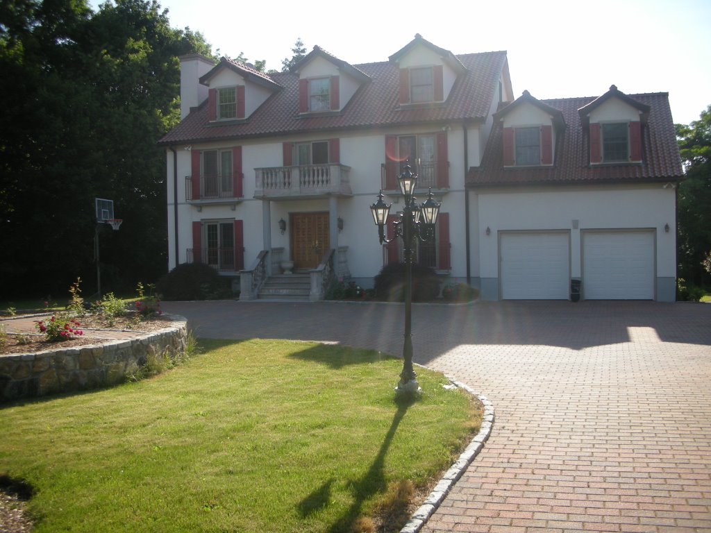 IJ Development 1181 Newfield Avenue Stamford, CT