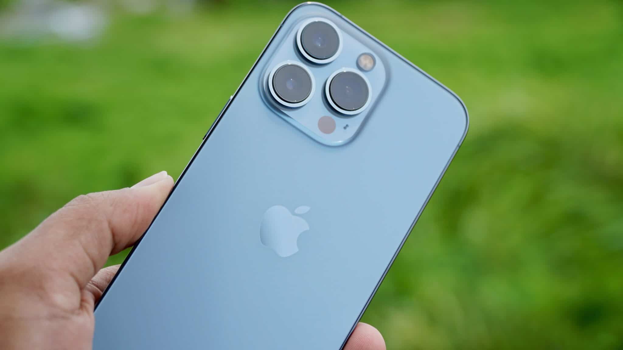 Top 10 Things to Do with Your New iPhone 13 or iPhone 13 Pro iPhone