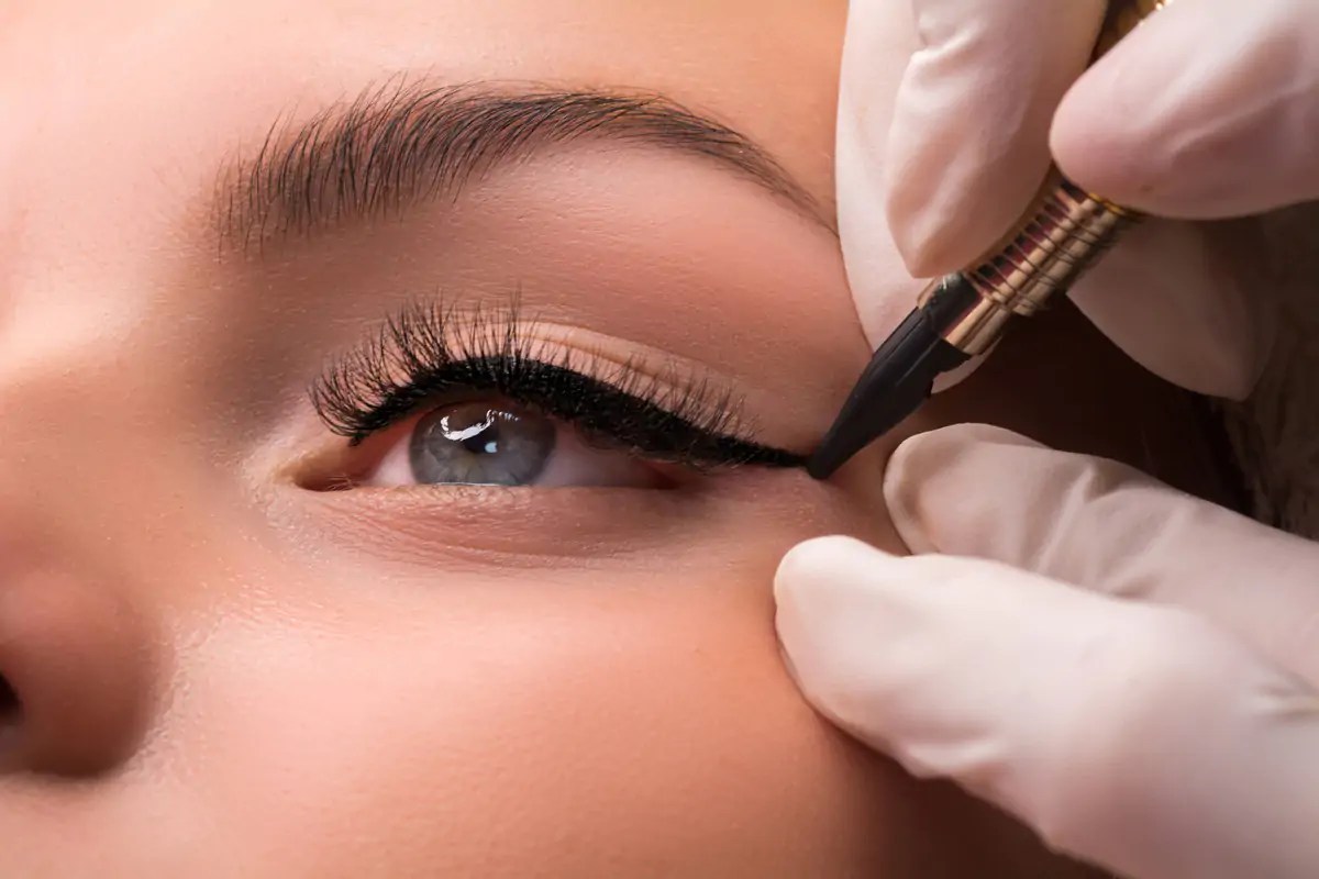 Fare Trucco Semipermanente 800_x_1200_jpg