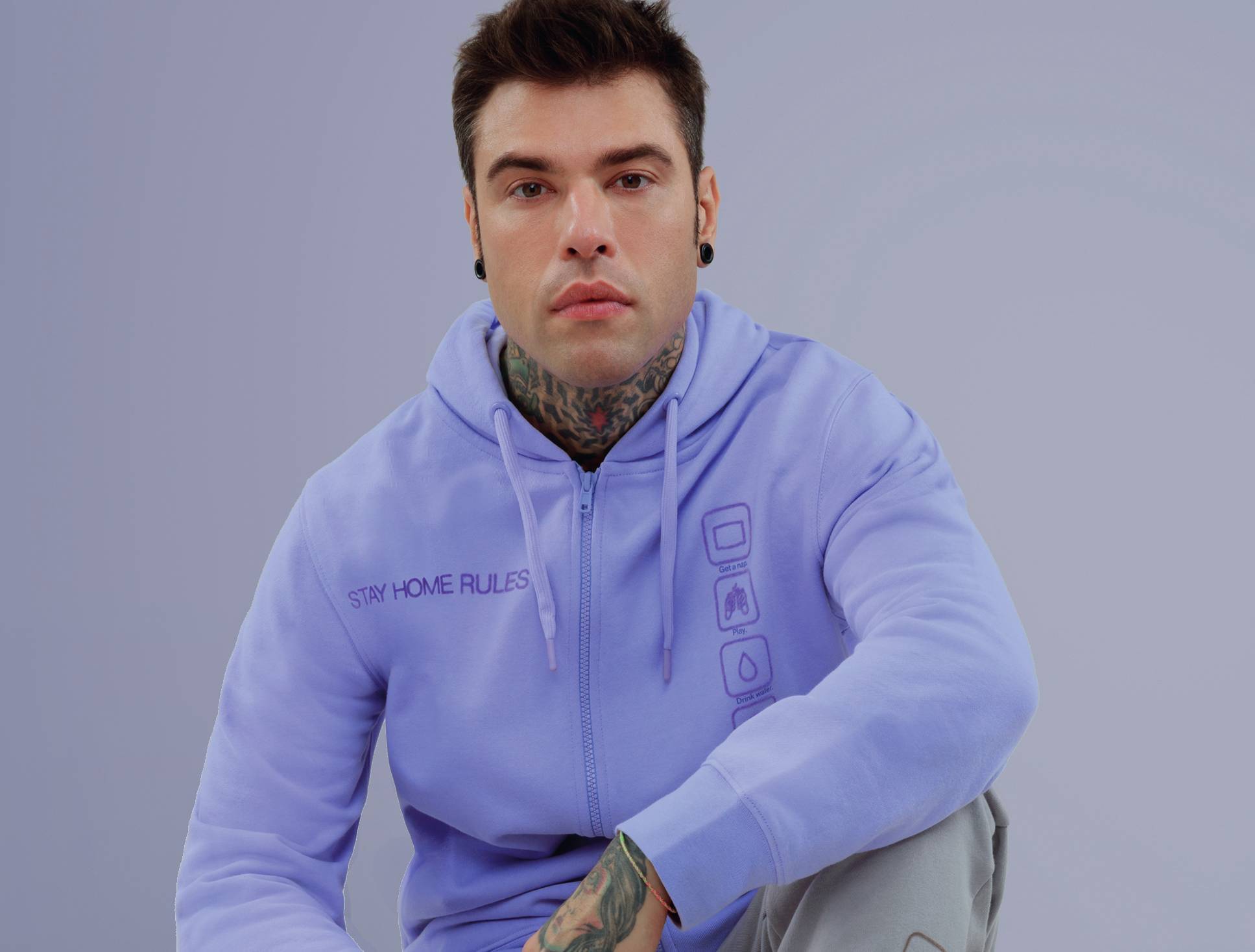 Fedez Disegna Per Yamamay Una Collezione Di Tute Unisex Per Uomo, Donna E Bambino - Ildenaro.it 1468_x_1935_jpg