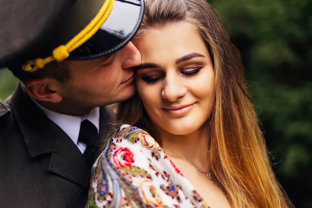 What Do Military Guys Look For In A Girl ilifeguides