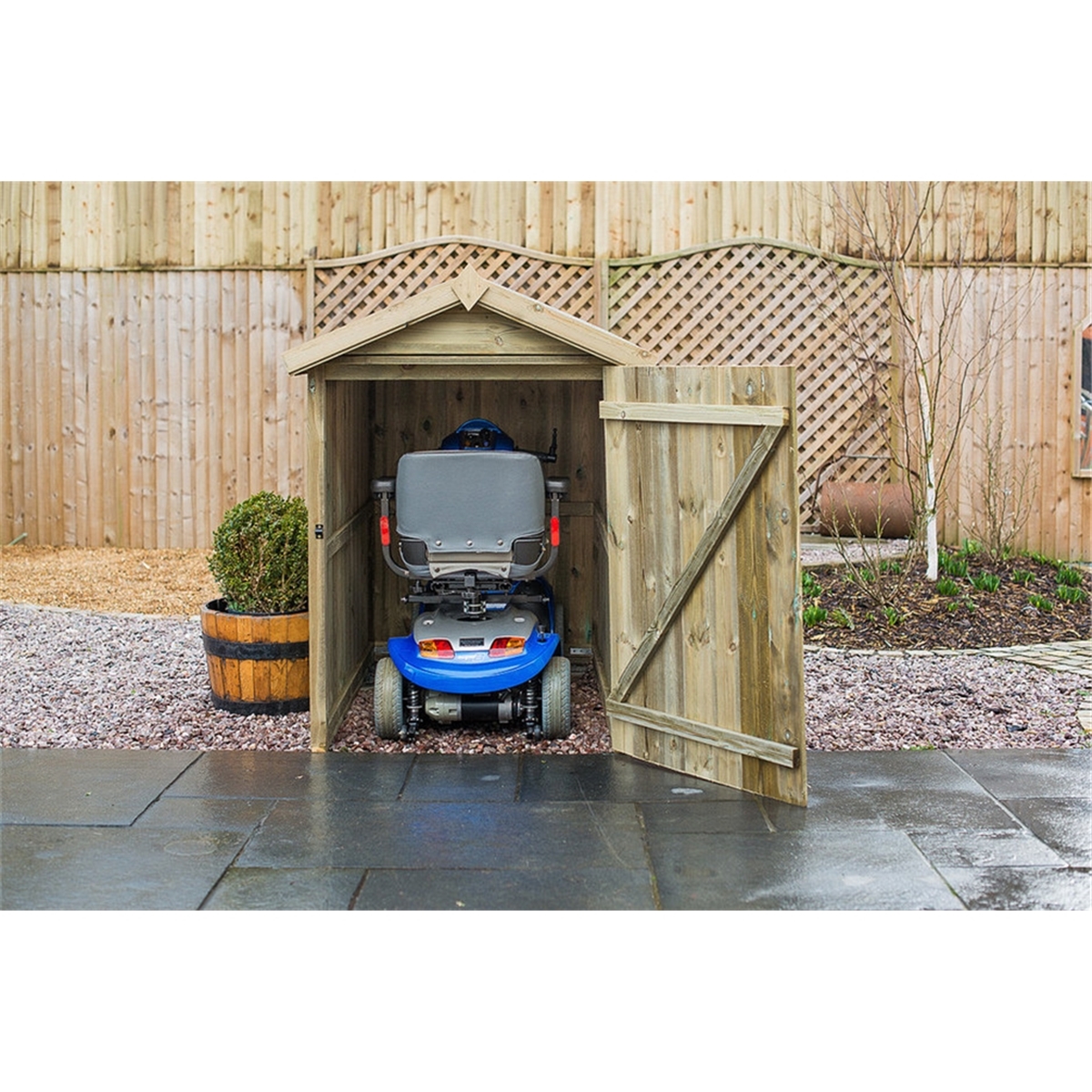 Shed for a mobility scooter