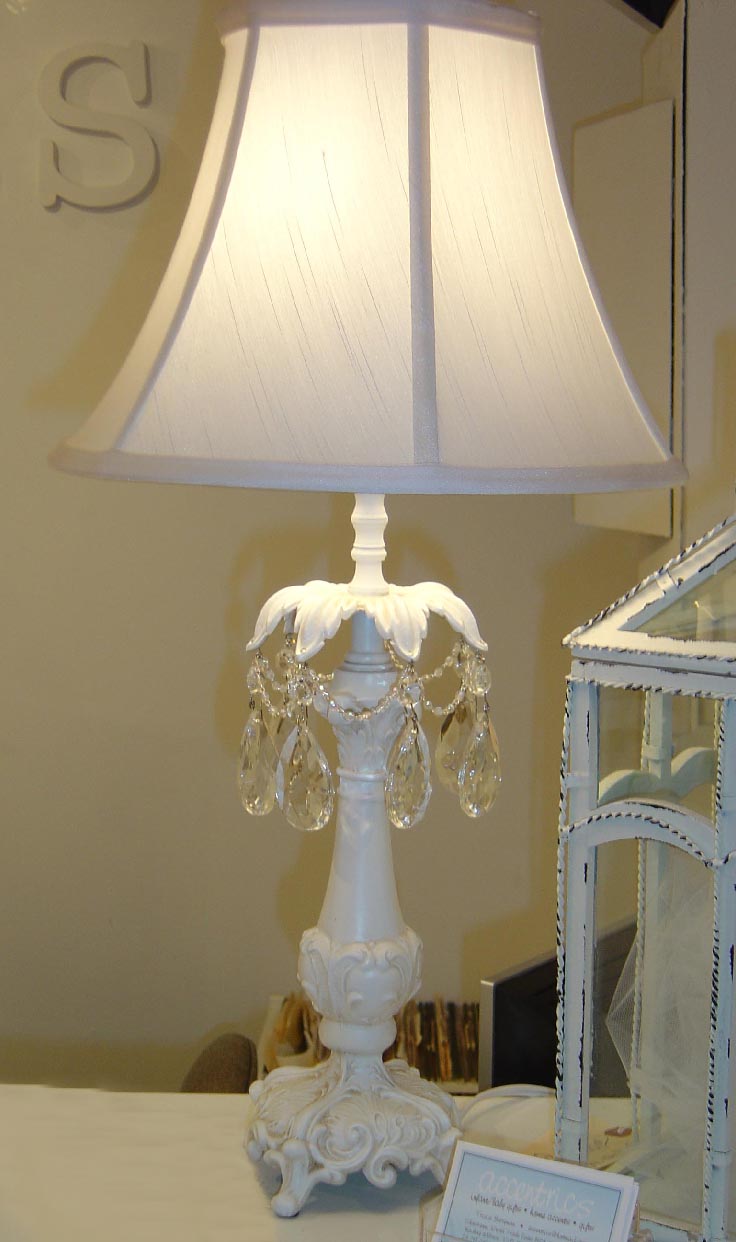 SHABBY CHIC LAMPS