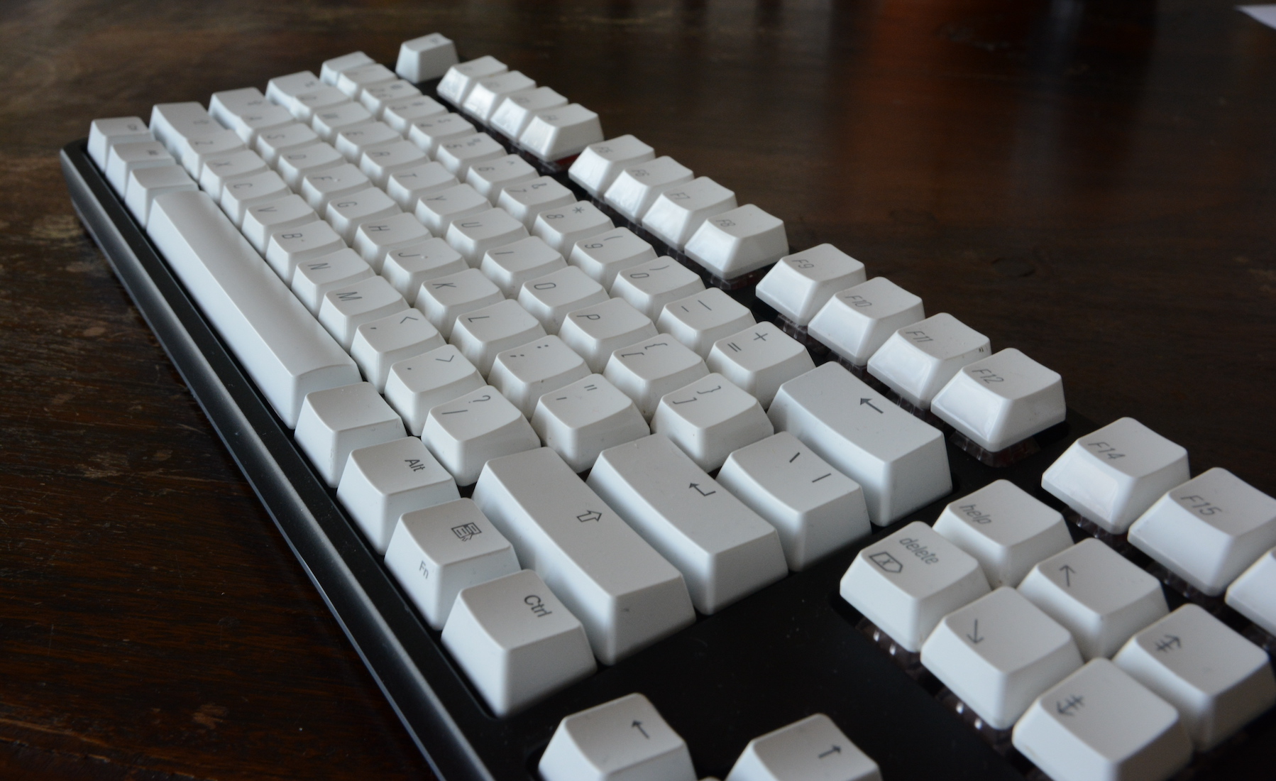 A new life for the 2003 Apple Wireless Keyboard
