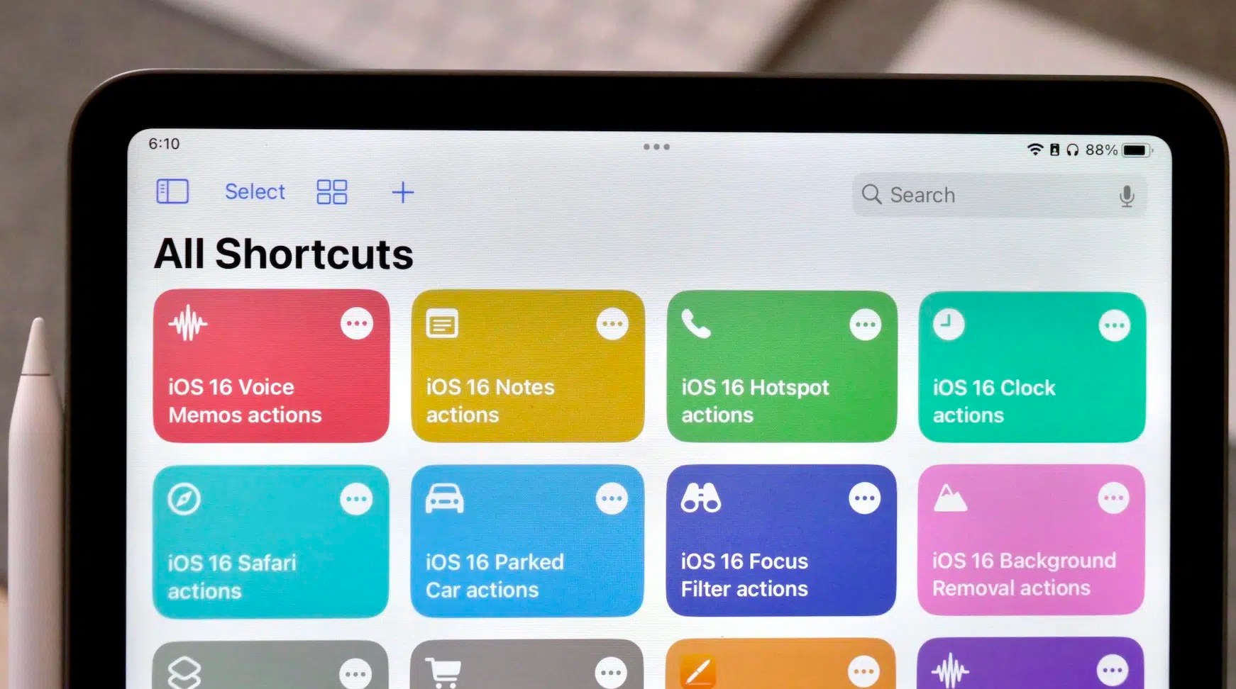 Shortcuts App gets new Wallpapers and Books addition iLounge