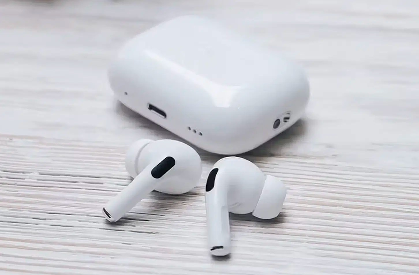 USBC to arrive on next AirPods Pro iLounge