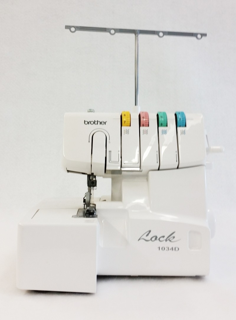 MACCHINA TAGLIACUCI CASALINGA JUKI MO654DE