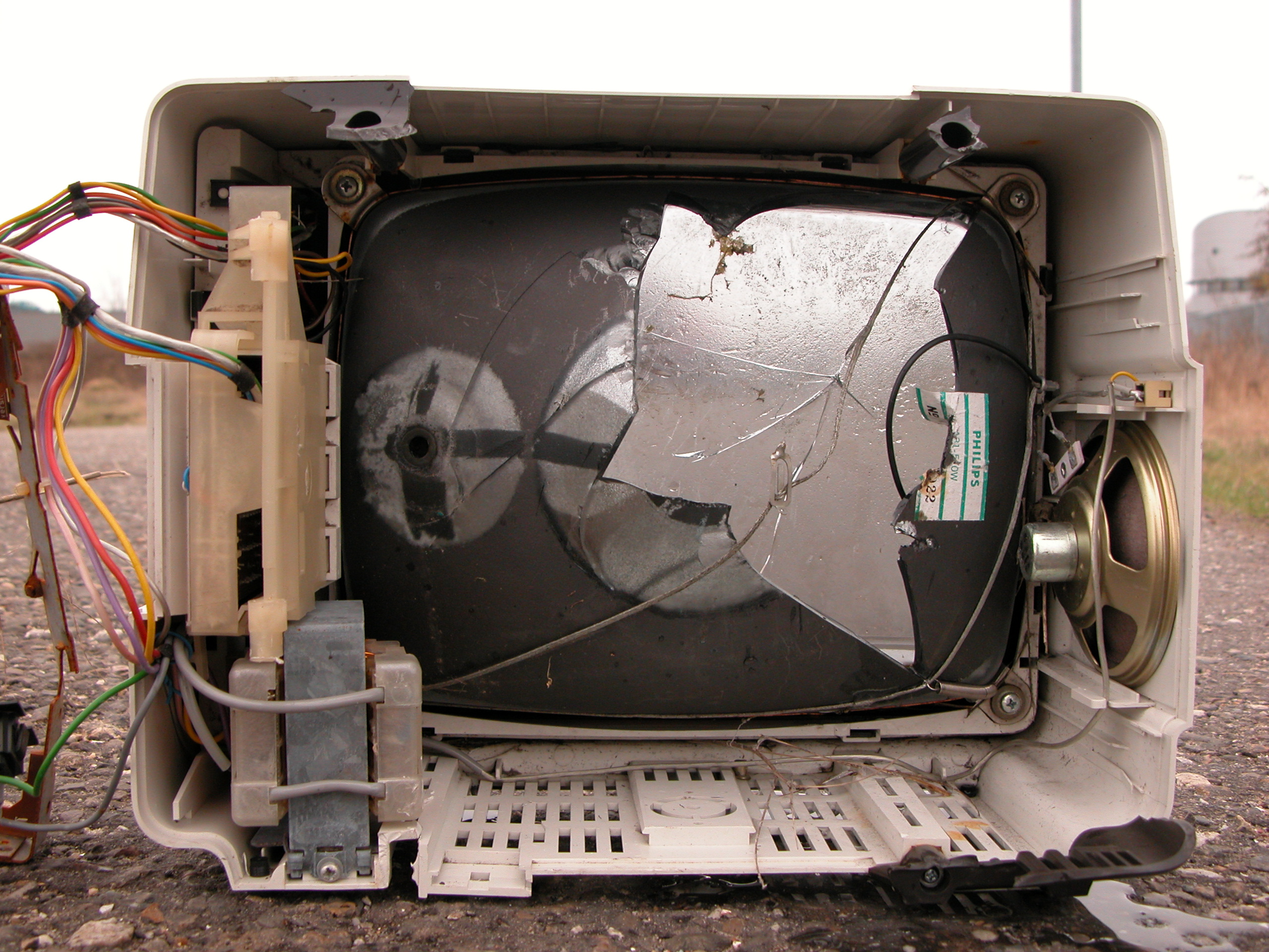 Image*After photos objects television tv broken defect malfunction shattered glass plastic