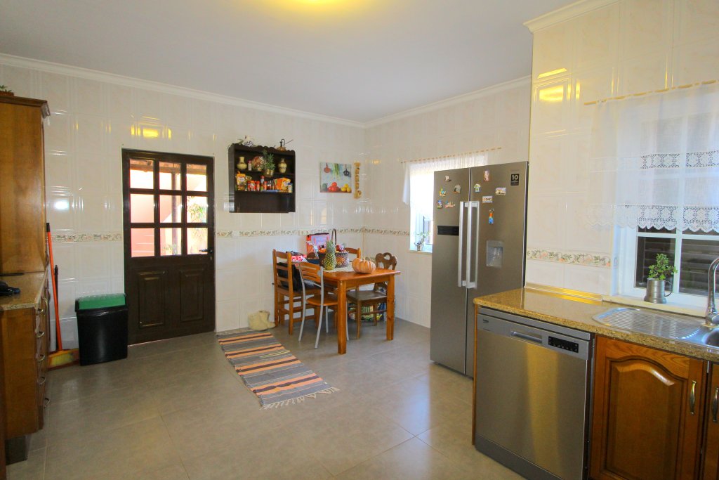 Villa for sale in Boliqueime, real estate Algarve 7538