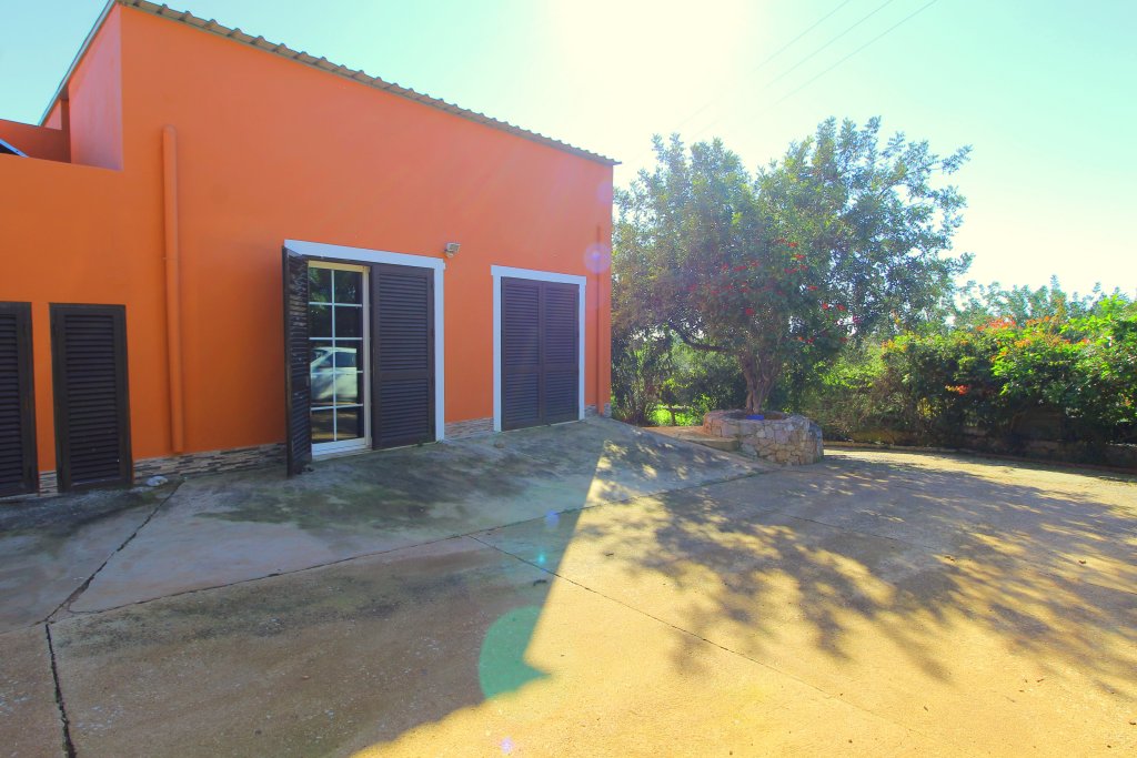 Villa for sale in Boliqueime, real estate Algarve 7538