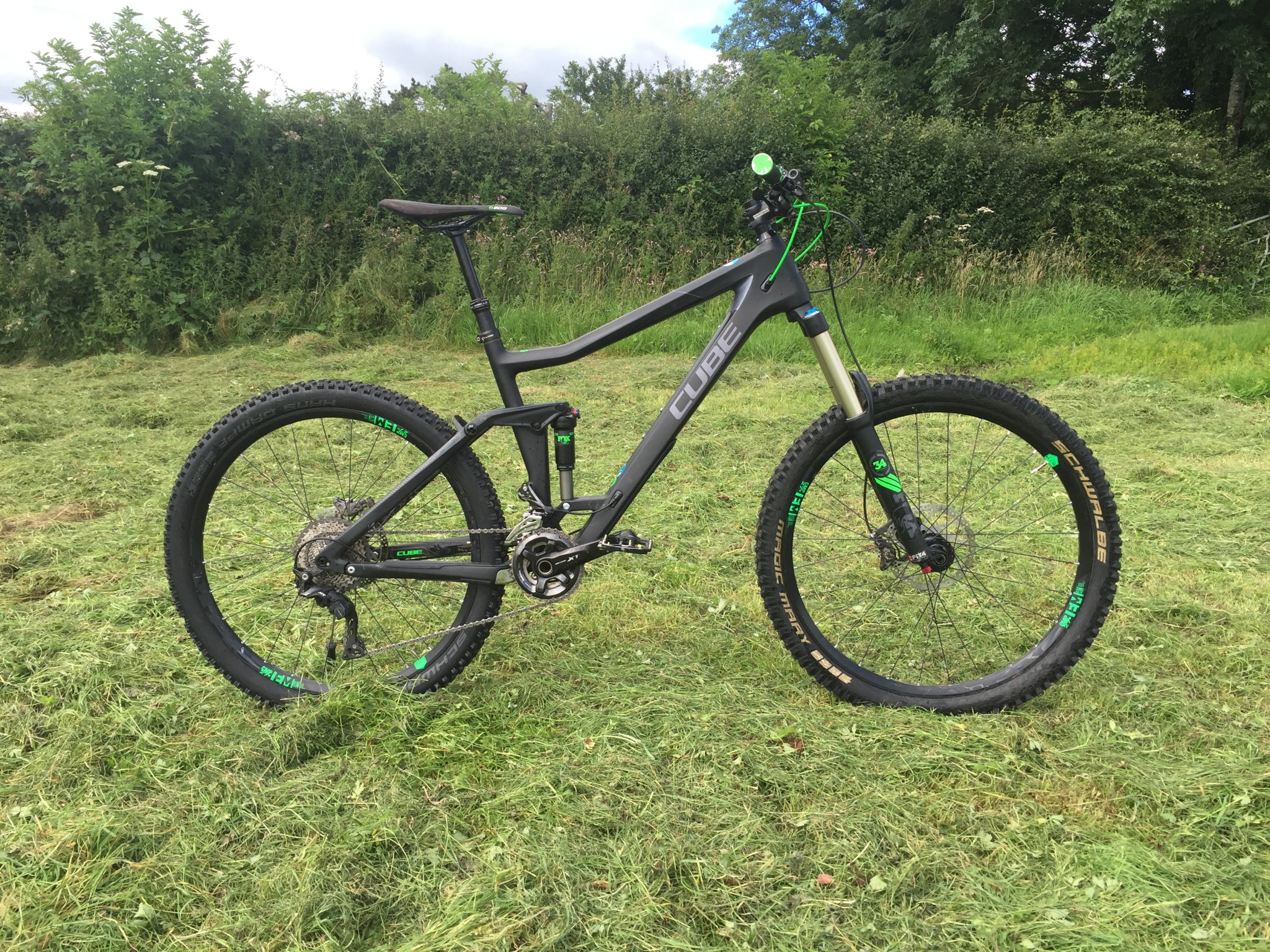 Cube Bikes Stereo 160 C 62 Race 27 5 2016 Mountain Bike Reviews Bikes Enduro Bikes Imb Free Mountain Bike Magazine Online