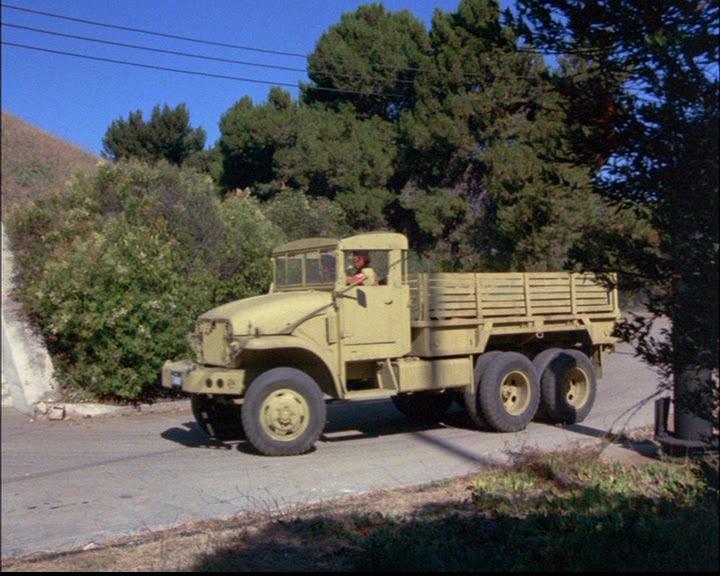 IMCDb.org: 1951 GMC M135 2½ Ton 6X6 in "Wonder Woman, 1976-1979"