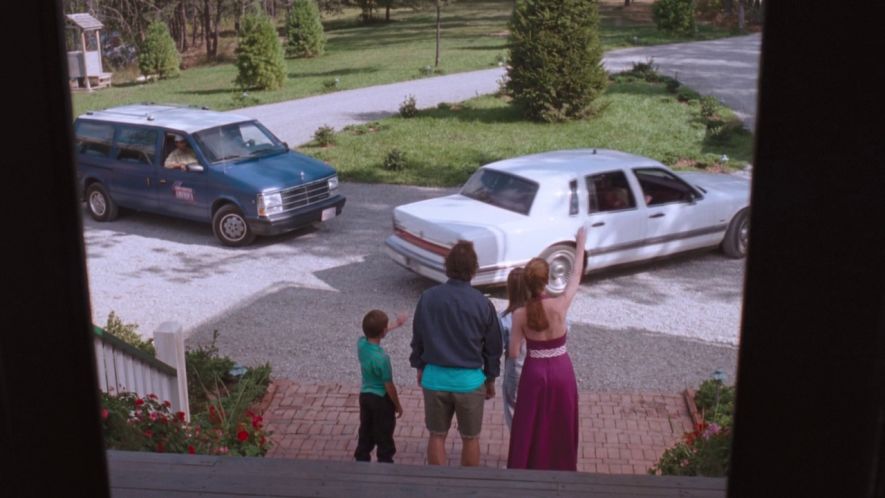 IMCDb.org: 1987 Dodge Grand Caravan [AS] in "What About Bob?, 1991"