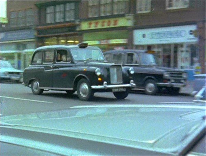 1968 Winchester Mk.IV Taxi in "The Protectors, 19721973"