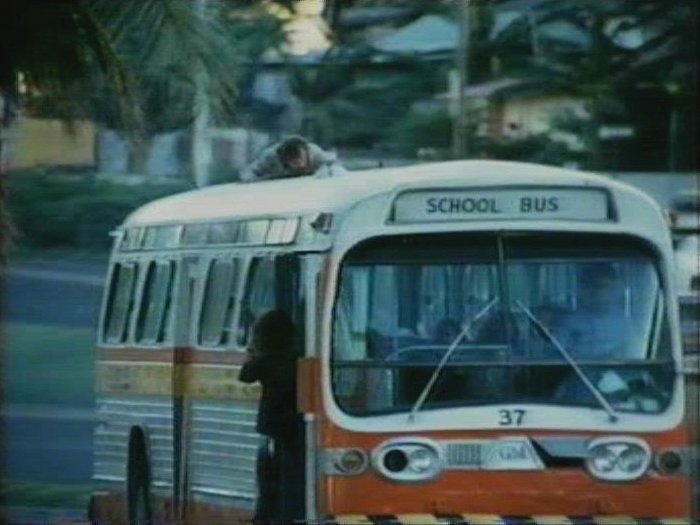 1959 GMC TDH 5301 'New Look' in "Traficantes de pánico, 1980"