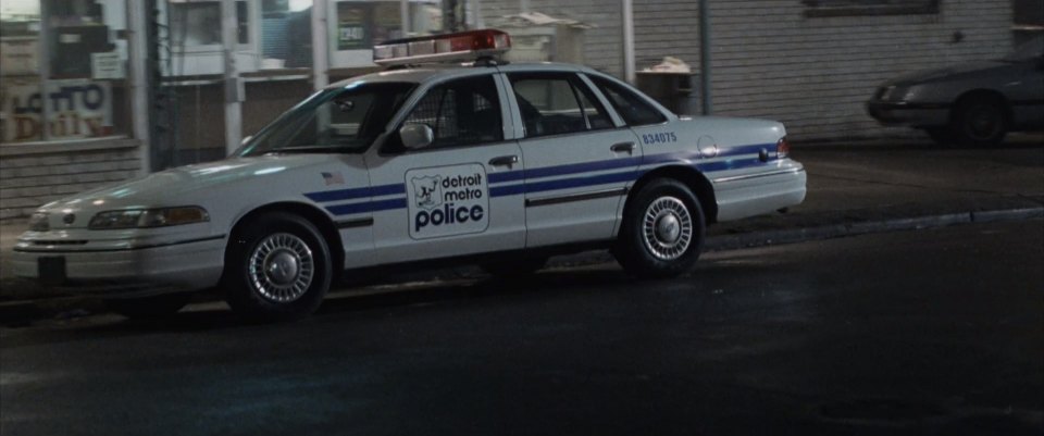 1992 Ford Crown Victoria Police Package [P72] in "8 Mile, 2002"