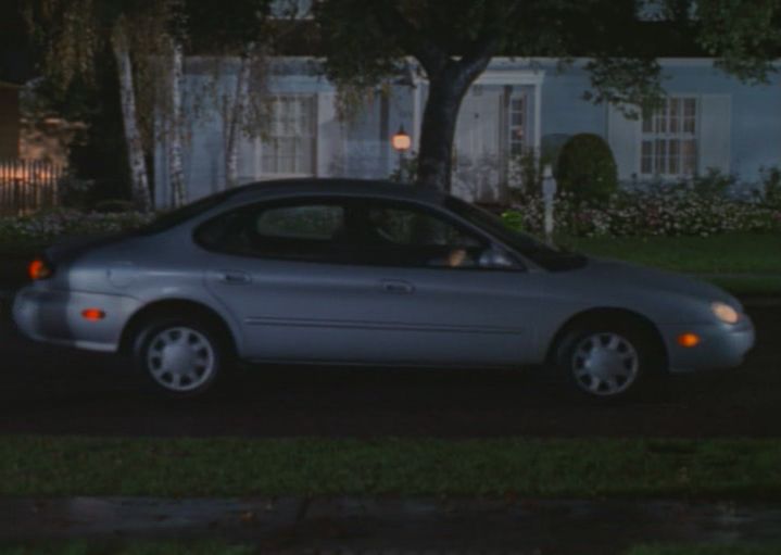 1997 Ford Taurus GL [DN101] in "Flubber, 1997"