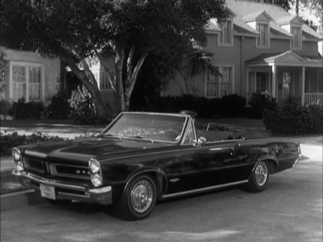1965 Pontiac Tempest LeMans GTO in "I Dream of Jeannie, 1965