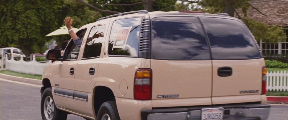 2000 Chevrolet Tahoe LS [GMT820] in "Larry Crowne, 2011"