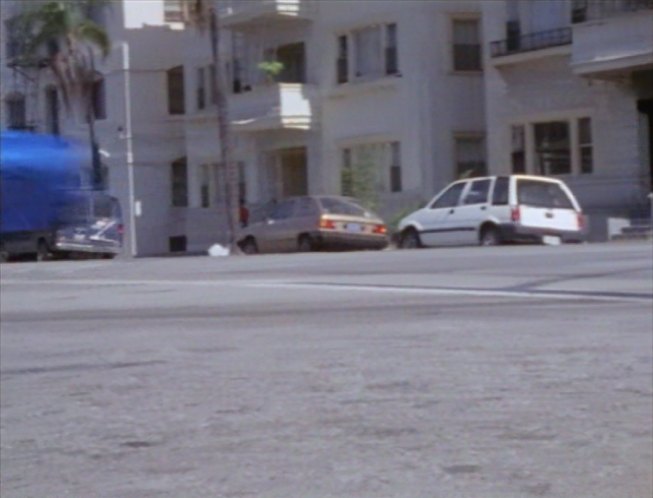 IMCDb.org: 1984 Honda Civic Wagovan [AN] in "L.A. Heat, 1996-1999"