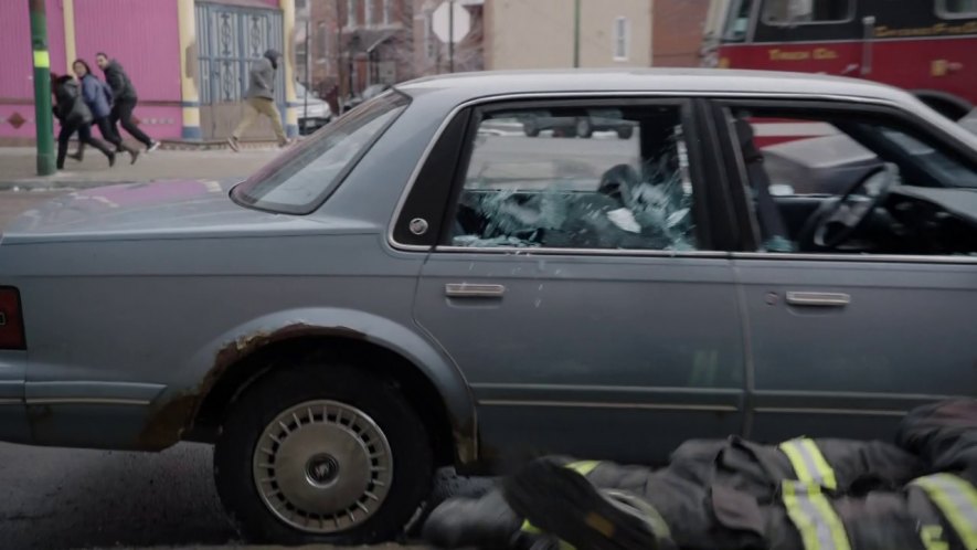 IMCDb.org: 1993 Buick Century in "Chicago Fire, 2012-2021"