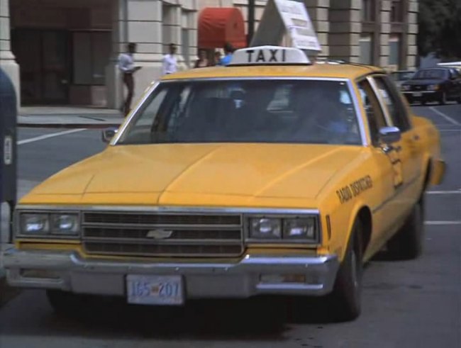 IMCDb.org: 1981 Chevrolet Impala in "Scarecrow and Mrs. King, 1983-1987"