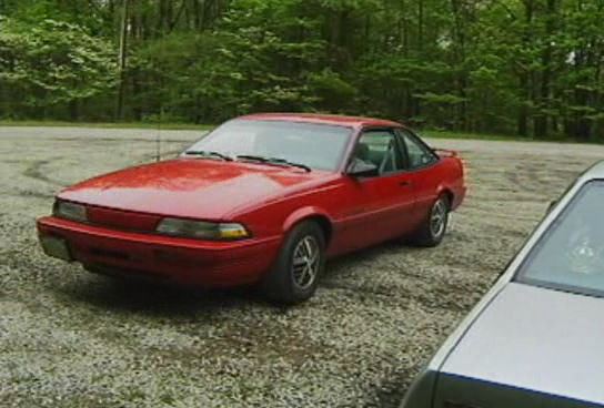 IMCDb.org: 1992 Pontiac Sunbird in "Polymorph, 1996"