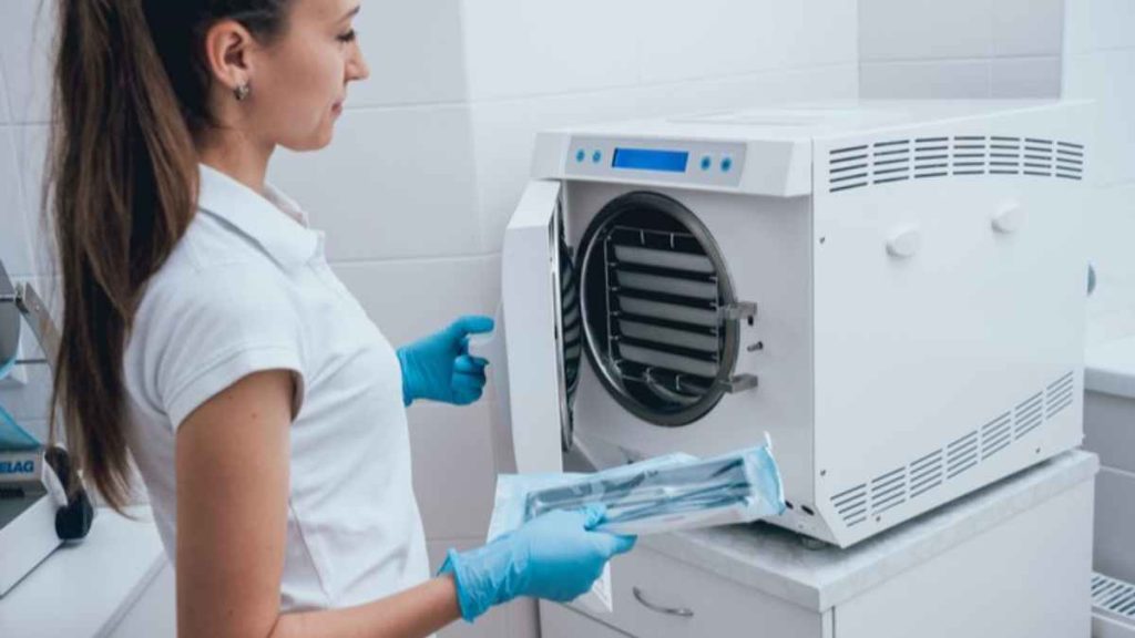 Understanding the Importance of Autoclave Sterilization in Laboratory