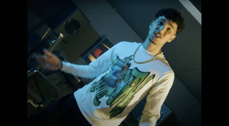 Lucio101 Wir Sind Drin Outfit Check Gucci Sweatshirt, Cap, Sneaker