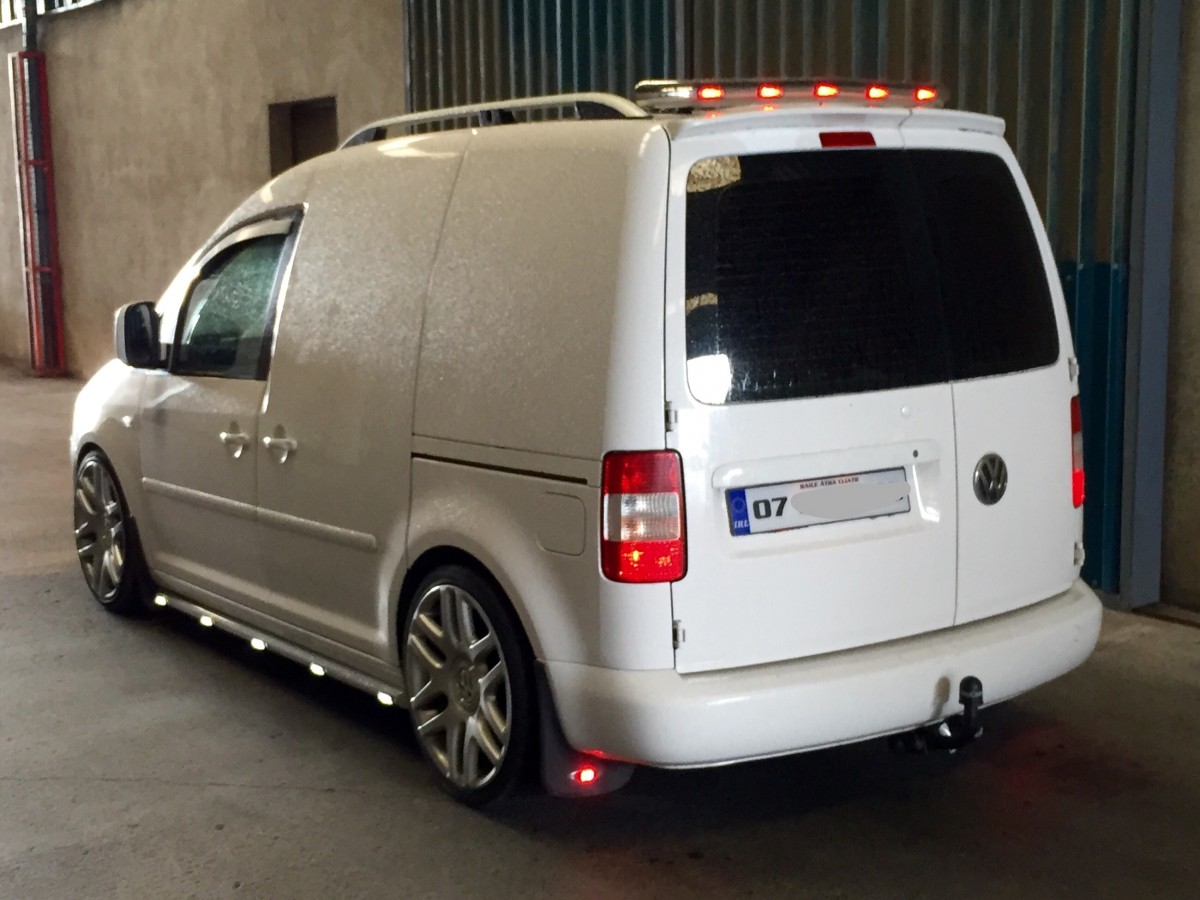 VW Caddy Chrome Roof Light Bar + 5 LEDs imoB Auto