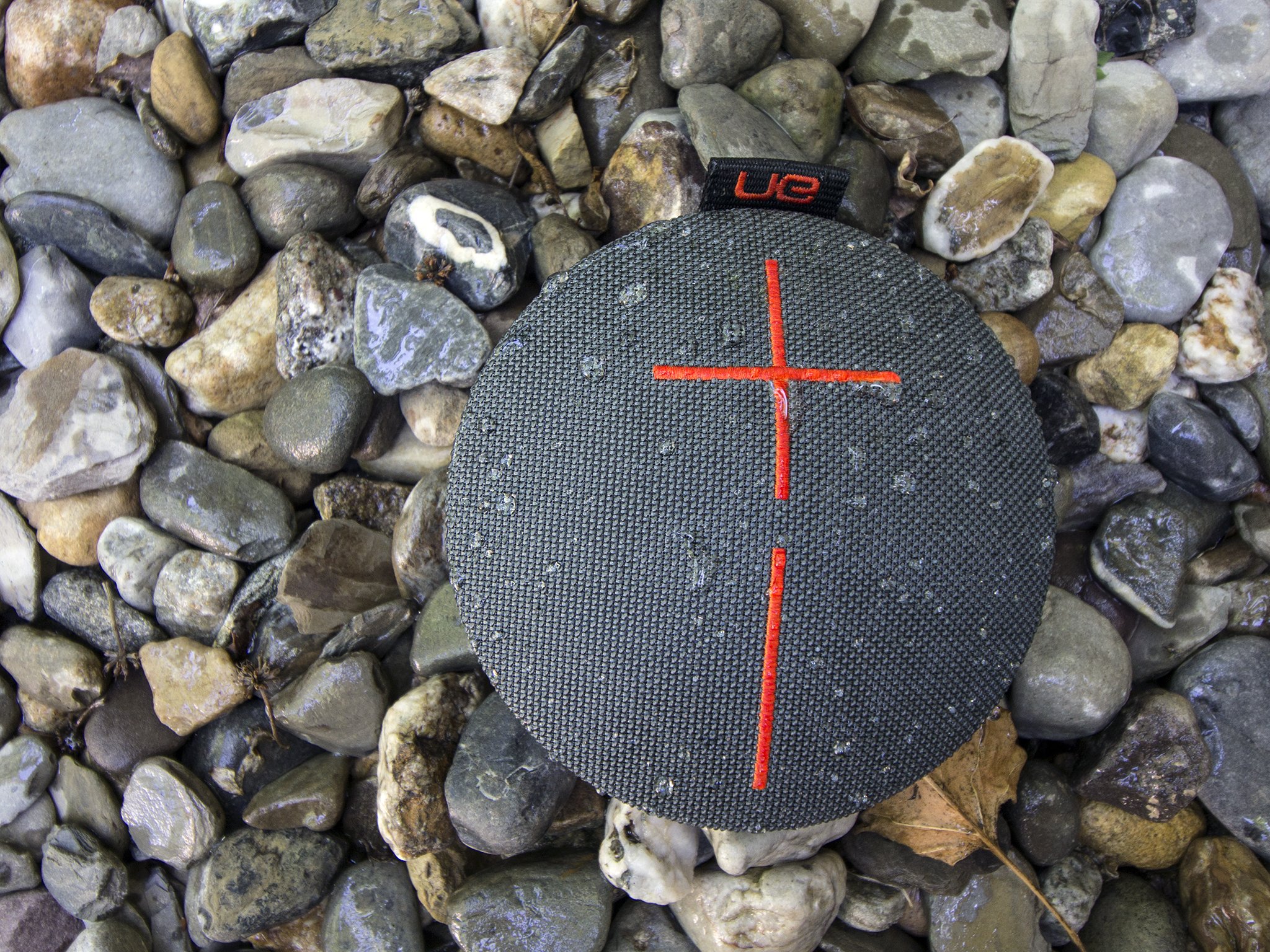 When all 5 lights are illuminated, it's fully charged. UE Roll 2 review: A small speaker that packs a big punch