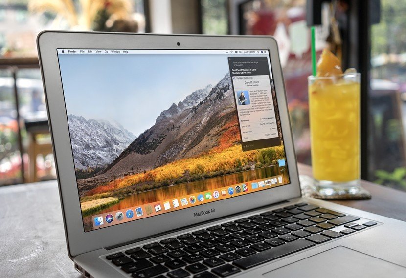 This Cyber Monday discount on Apple's 2017 MacBook Air
