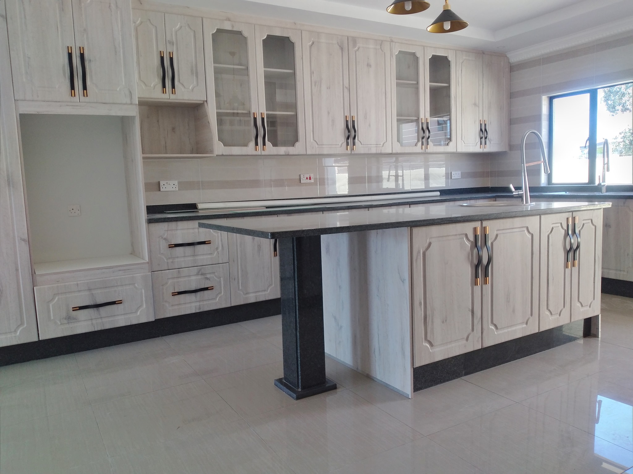 Gaborone. Phakalane Thobo Homlet. 4 Beds House For Sale. Impact