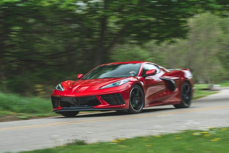 Chevrolet Corvette Rent Dubai Imperial Premium Rent a Car