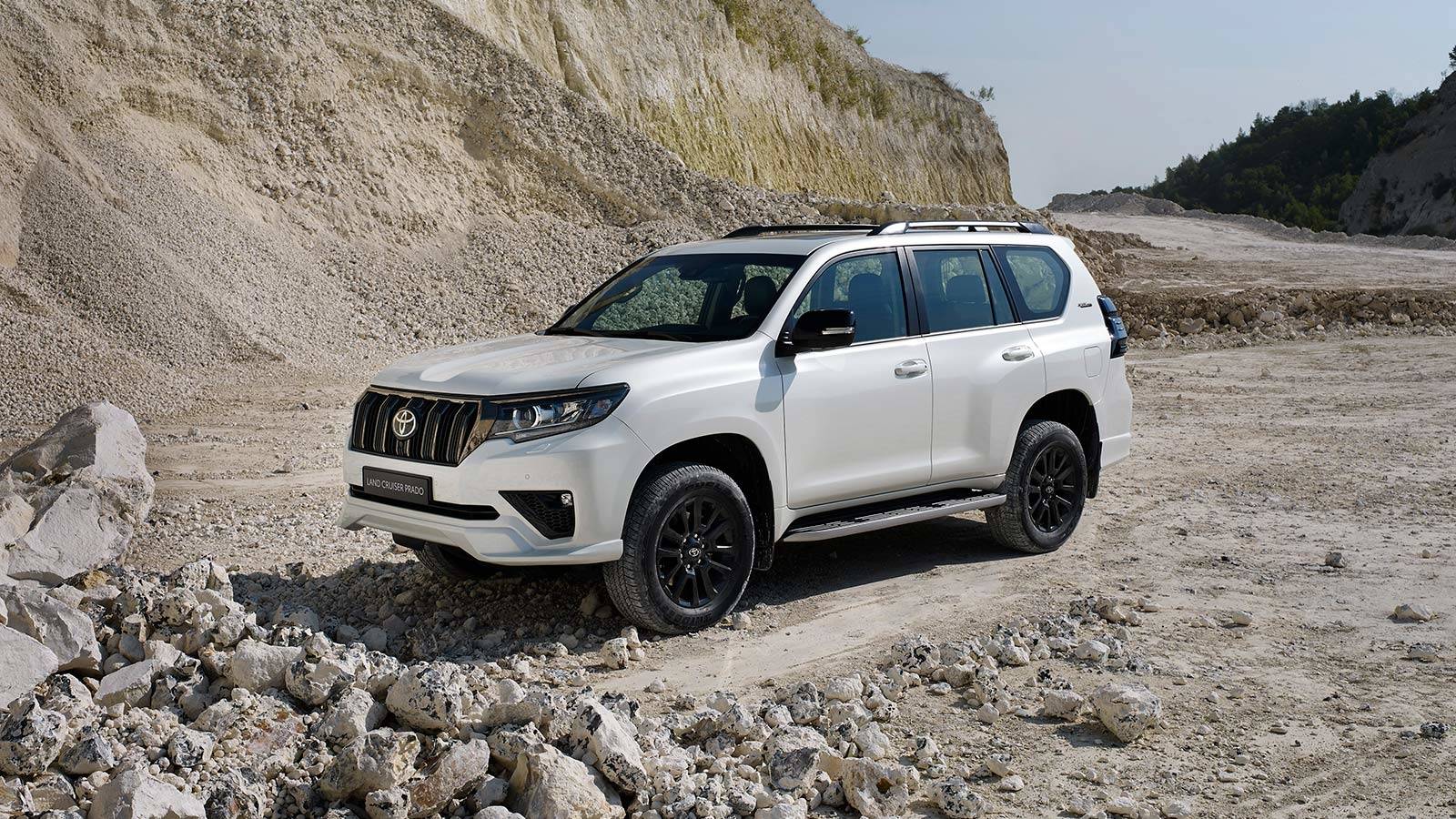 Toyota Land Cruiser Prado Rent Dubai Imperial Premium Rent a Car