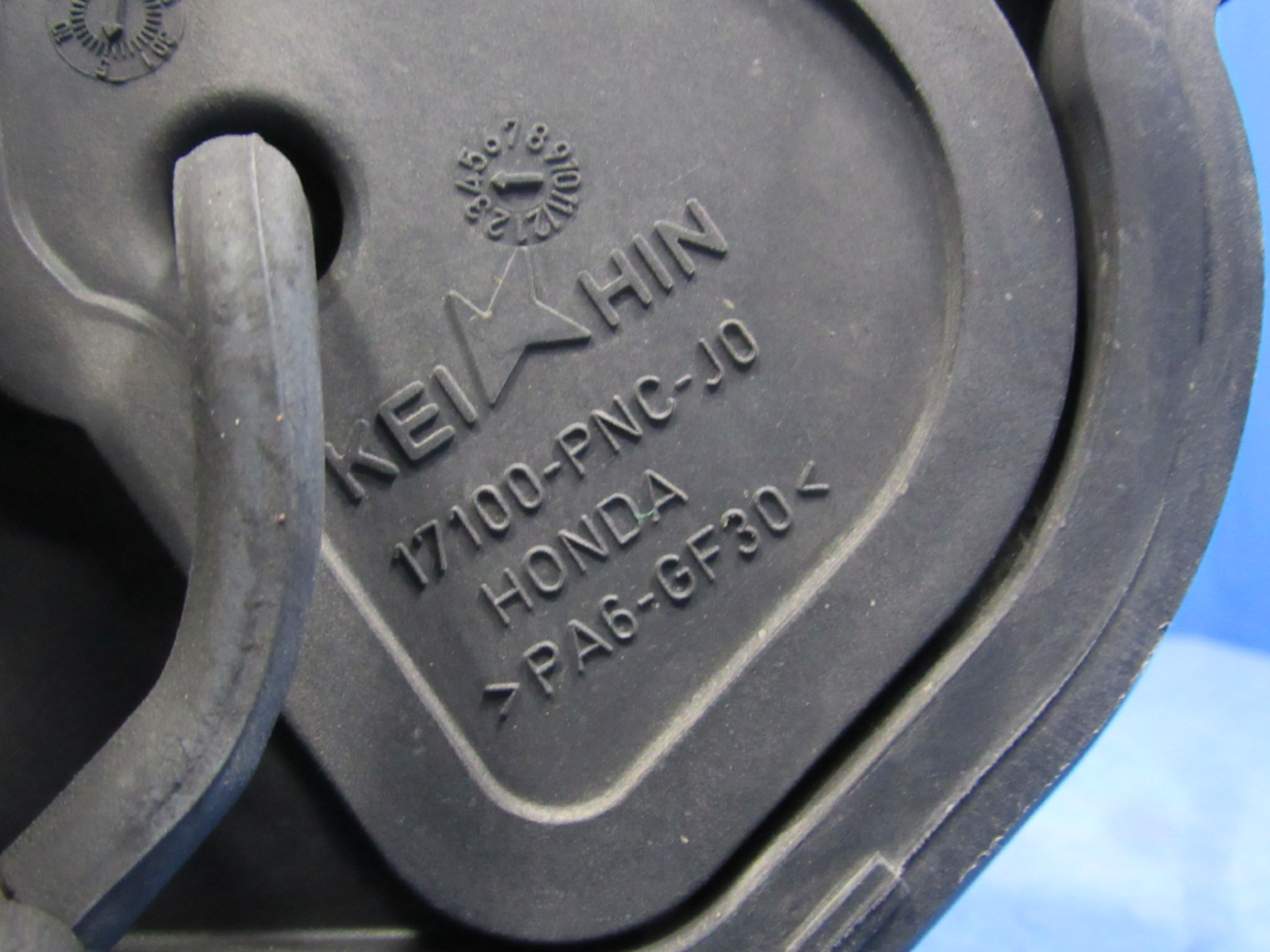 05-06 Honda CRV Upper Plastic Intake Manifold Plenum IMRC Rotary Valve