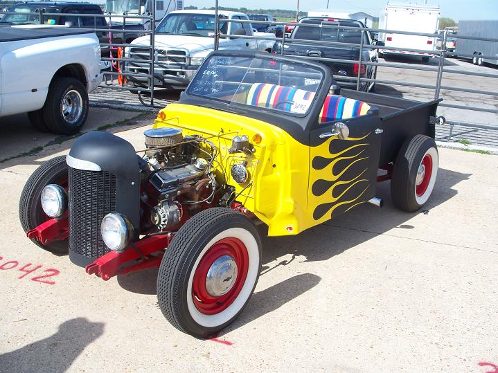Hotrod show/swap meet in MOULTRIE,GA