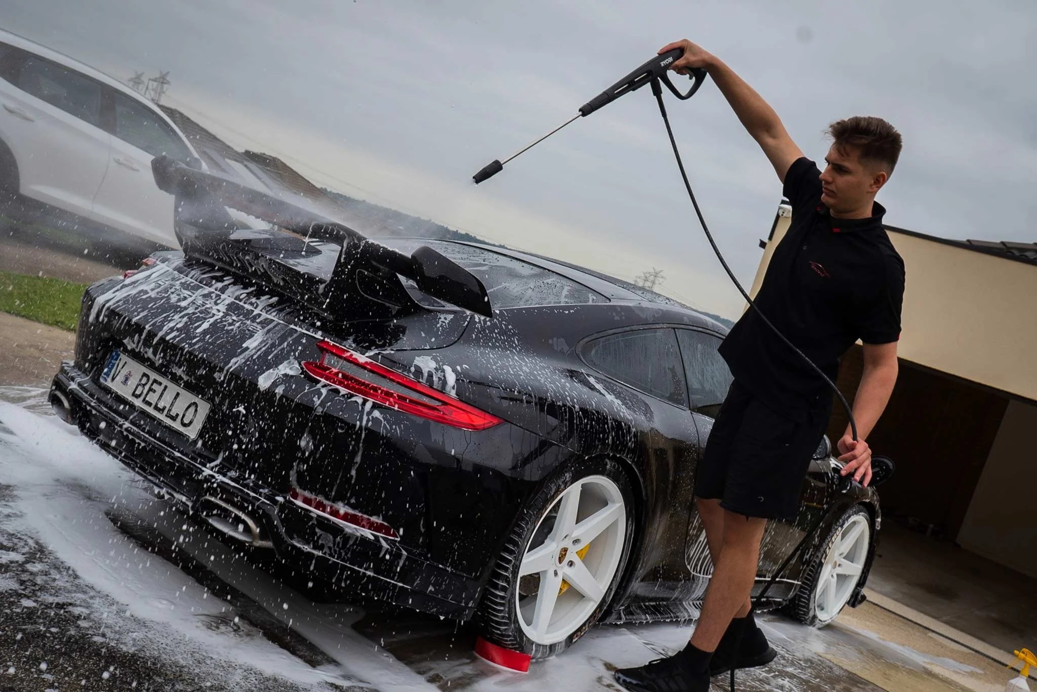 Should i ceramic coat my car? Is cermaic coating necessary?