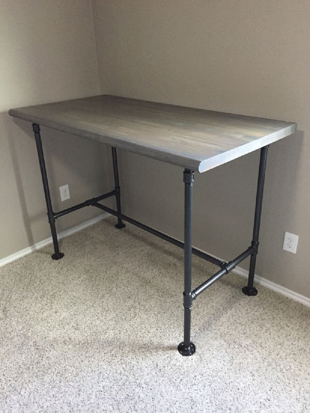 DIY computer desk ideas that you could start creating now