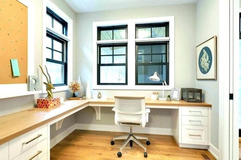 Corner desk ideas and options that you can actually buy quickly
