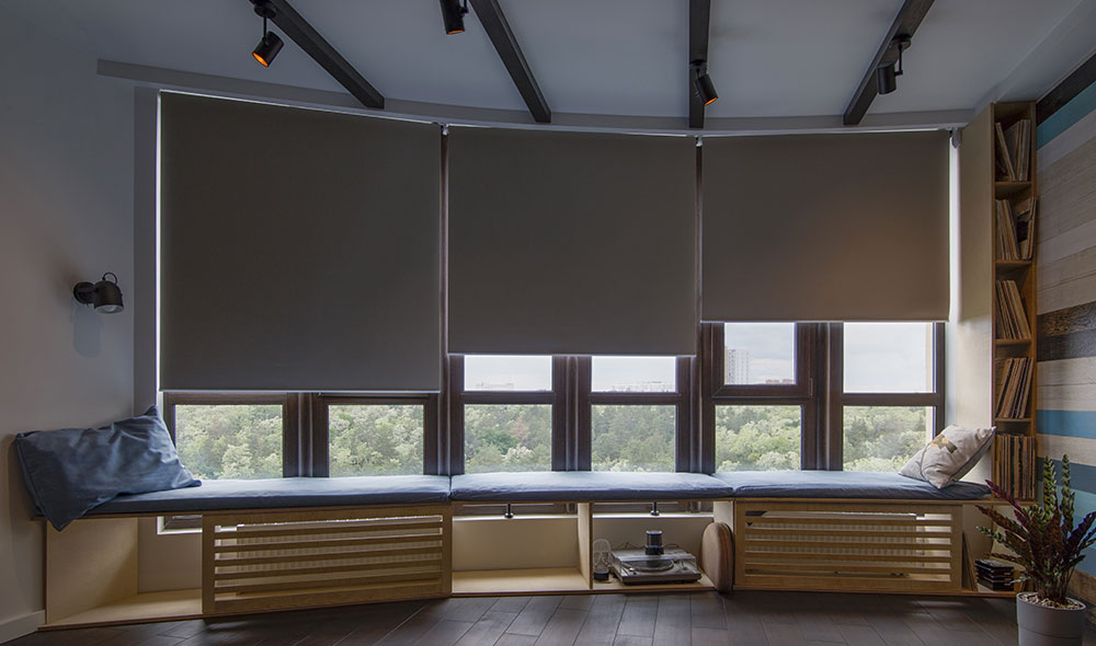 How The Right Window Coverings Can Enhance Your Home's Interior