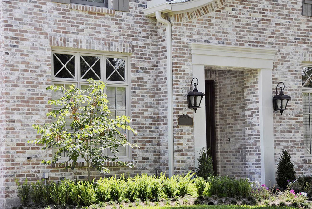 How to whitewash brick exterior (Tips and tricks to follow)
