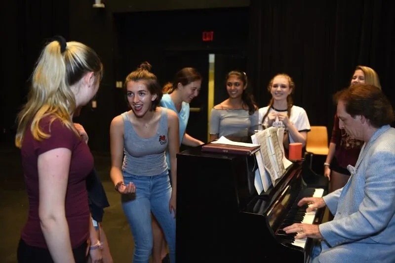 Adelphi University Summer PreCollege Programs 2024 » Impressive Teens