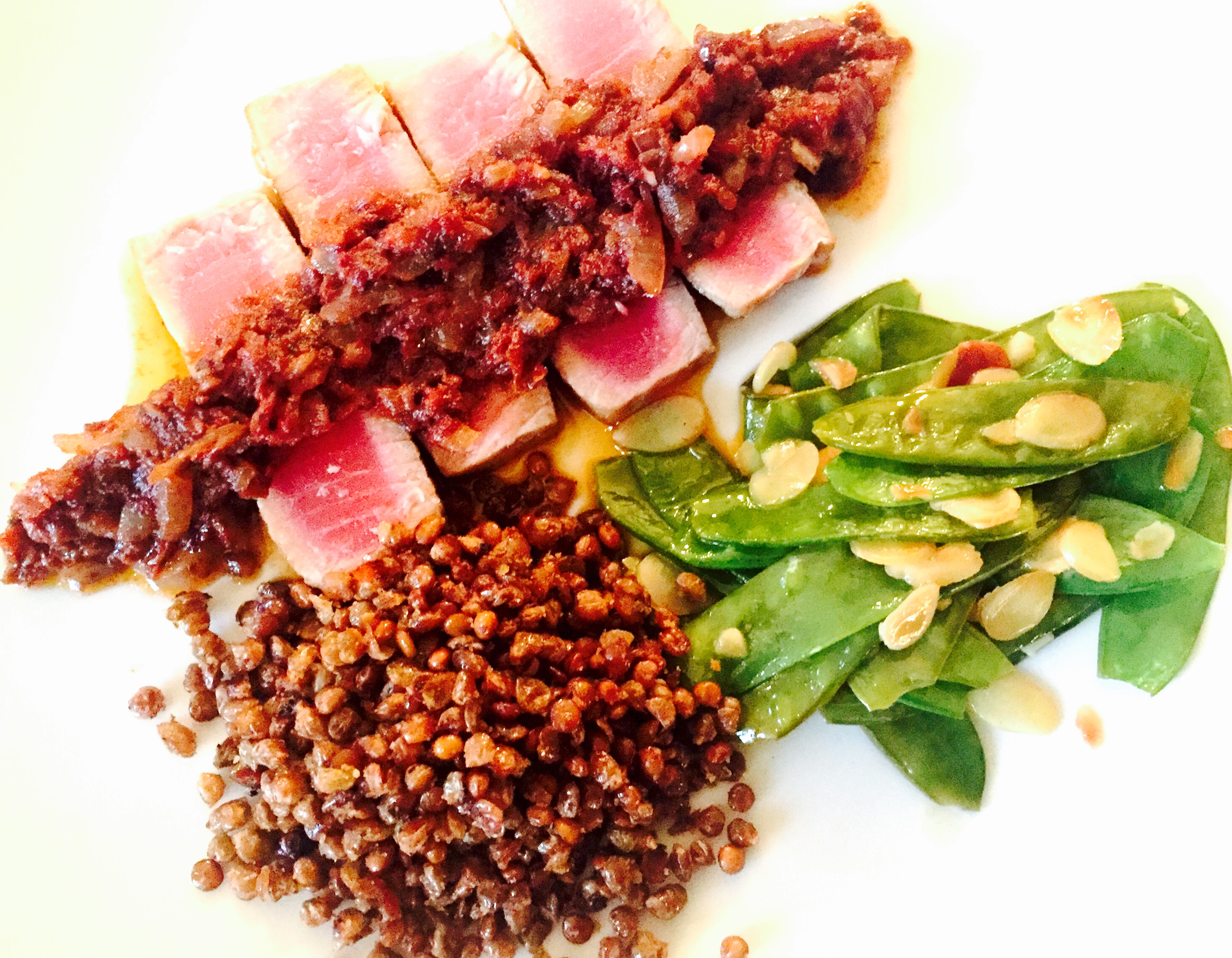 Seared Tuna in SunDried Tomato Sauce with Snow Peas and Roasted