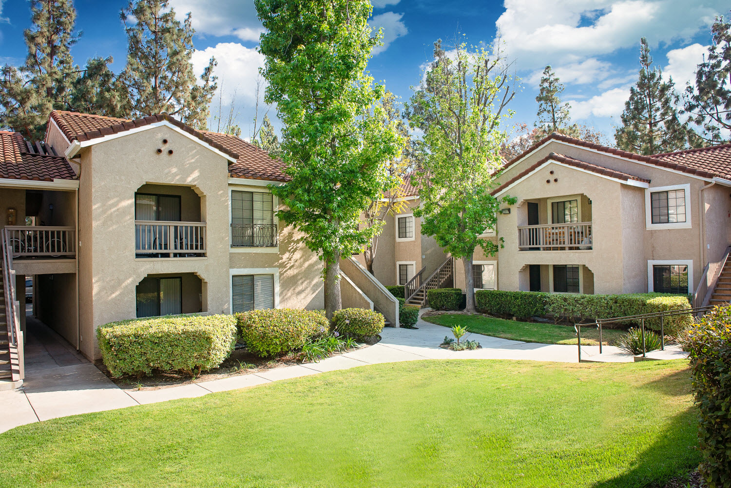IMT Wood Ranch Virtually Tour Our Simi Valley Apartment Community