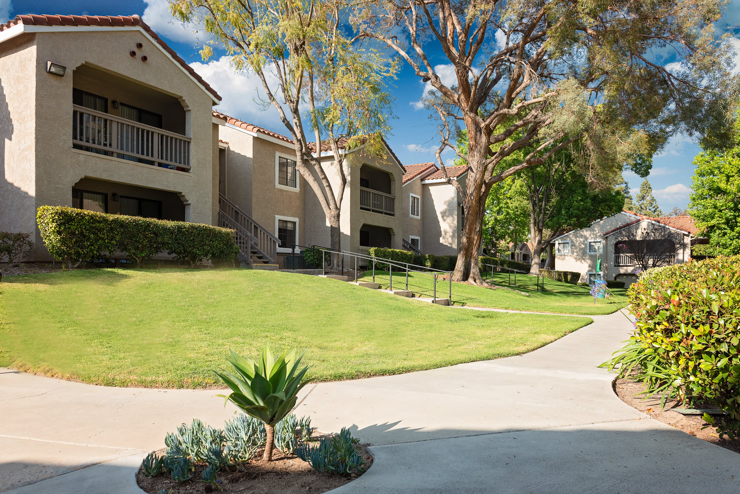 IMT Wood Ranch Virtually Tour Our Simi Valley Apartment Community